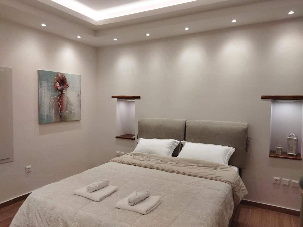 Tsolakis Luxury House Villa Leonídion Exterior photo